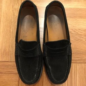 Tod’s Black Suede Loafer size 5
